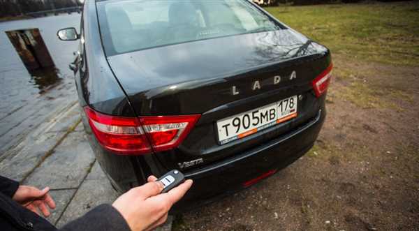 gde-naxoditsya-kontsevik-bagazhnika-lada-vesta-sedan