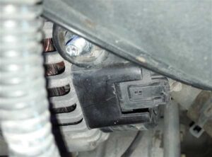 zamena-generatora-lifan-x60