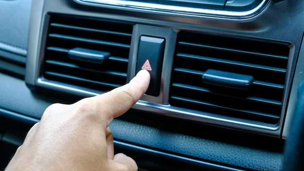 kak-zamenit-deflektor-vozduxa-na-nissan-almera-g15-poshagovaya-instrukts