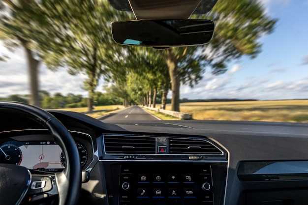 pribornaya-panel-audi-a4-b5-1997-vse-pokazateli-i-ix-znachenie