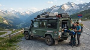 Car_ready_for_road_trip_20260926101233_1